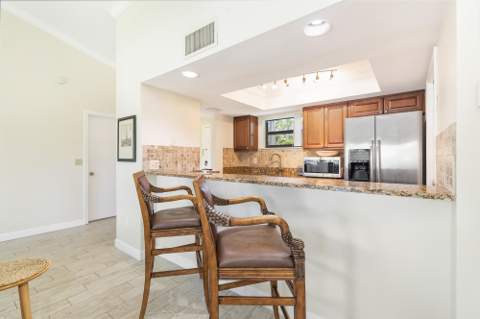 11863 Wimbledon Circle #501/500, Wellington FL - photo 9 of 32