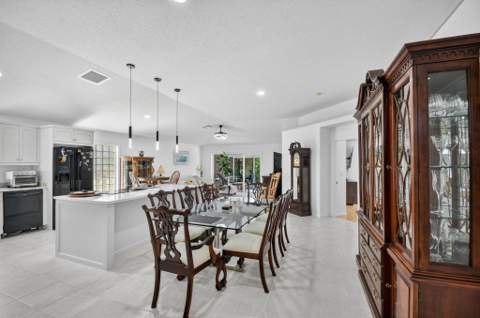 1084 Aspri Way, Riviera Beach FL - photo 6 of 78