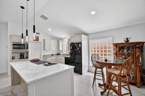 1084 Aspri Way, Riviera Beach FL - photo 9 of 78