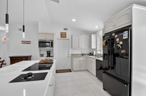 1084 Aspri Way, Riviera Beach FL - photo 10 of 78