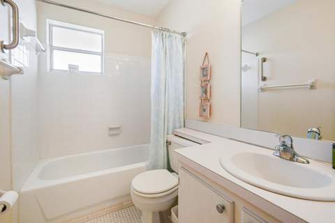 2222 NE 1st Way #204, Boynton Beach FL - photo 13 of 22