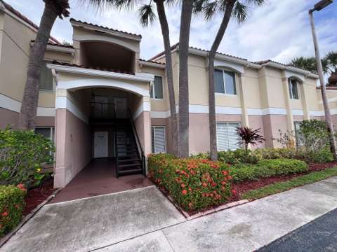 815 W Boynton Beach Boulevard #11-107, home for sale on W Boynton Beach Boulevard