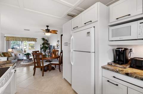 2533 Dudley Dr W #Unit E, West Palm Beach FL - photo 21 of 96