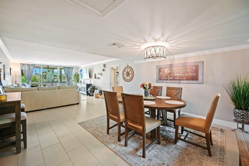 3 bedroom Condominium at 800 Cypress Boulevard ##103, No 91 Palm-Aire Country Club, Pompano Beach — photo 4
