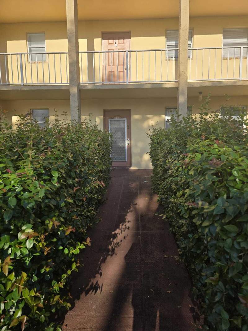 1 bedroom Condominium at 8400 Sunrise Lakes Boulevard #107, Sunrise Lakes 53 Condo, Sunrise — photo 5