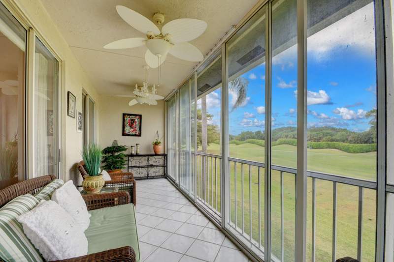 3 bedroom Condominium at 10220 Andover Coach Circle #H2, Andover at Wycliffe Golf and Country Club, Lake Worth — photo 5