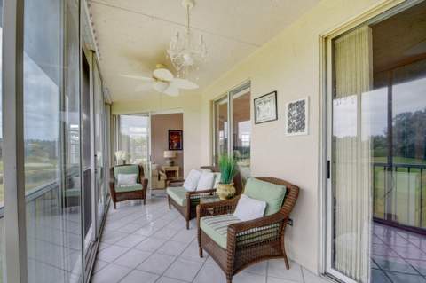 10220 Andover Coach Circle #H2, Lake Worth FL - photo 16 of 79