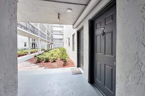 1900 N Congress Avenue #105, West Palm Beach FL - photo 18 of 25