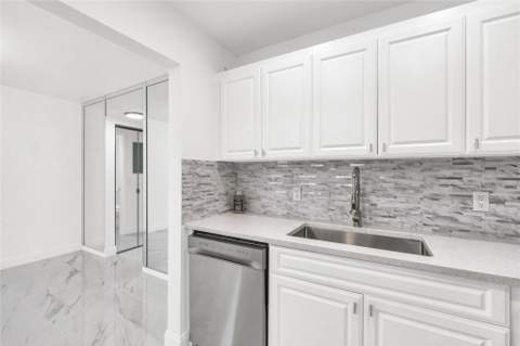 242 Tilford L #L, Deerfield Beach FL - photo 10 of 14