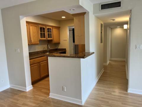 1515 E Broward Boulevard #305, Fort Lauderdale FL - photo 11 of 36