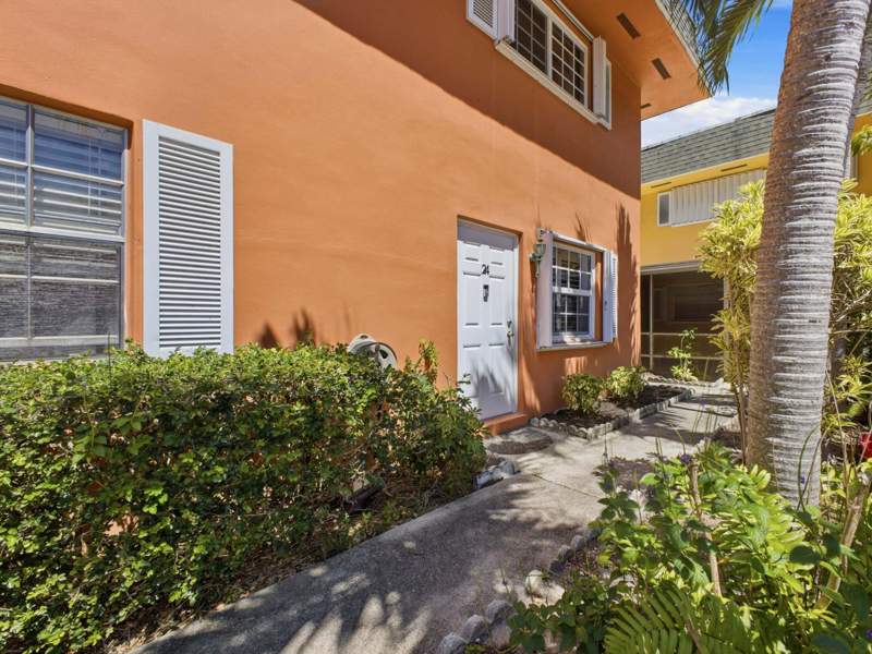 2 bedroom Condominium at 2200 Monroe Street #24, Palm Townhouse Condo, Hollywood — photo 3