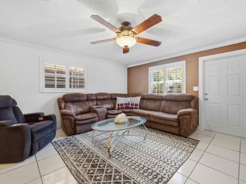 2200 Monroe Street #24, Hollywood FL - photo 7 of 32