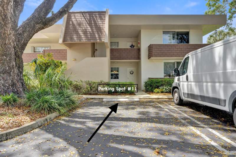 3 bedroom Condominium at 3621 Oaks Clubhouse Drive #101, No 74 Palm-Aire Country Club, Pompano Beach — photo 4