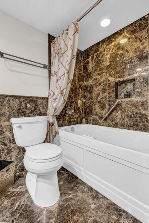 3050 NE 48th Court #305, Lighthouse Point FL - photo 24 of 45