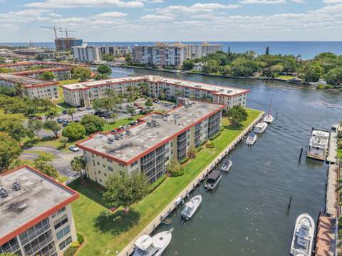 3050 NE 48th Court #305, Lighthouse Point FL - photo 6 of 45