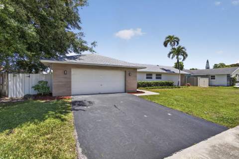 12890 Guilford Circle, Wellington FL - photo 8 of 74
