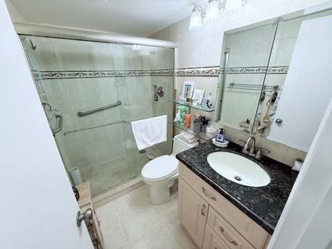 284 Grantham F, Deerfield Beach FL - photo 6 of 53
