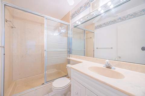 500 SE 21st Avenue #403, Deerfield Beach FL - photo 14 of 35