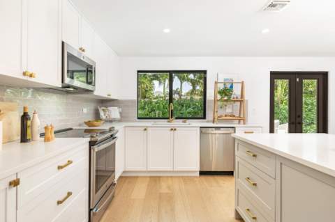 320 Linda Lane, West Palm Beach FL - photo 9 of 39
