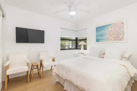 320 Linda Lane, West Palm Beach FL - photo 18 of 39