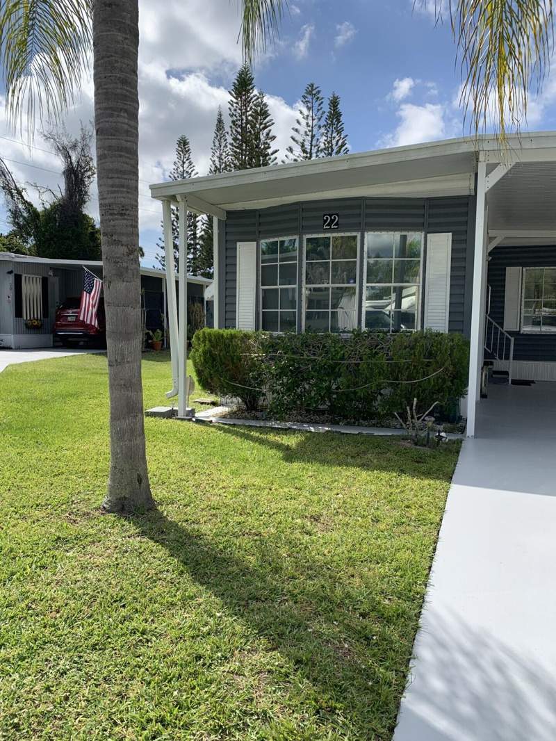 2 bedroom Manufactured Home at 22 Cozumel Lane, Spanish Lakes Riverf, Port St. Lucie — photo 5