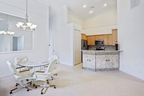 7084 Torrey Pines Circle, Port St. Lucie FL - photo 13 of 50