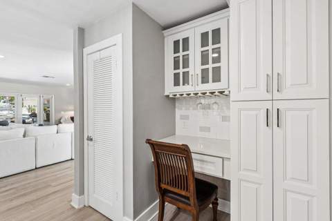 106 Periwinkle Drive, Hypoluxo FL - photo 15 of 62