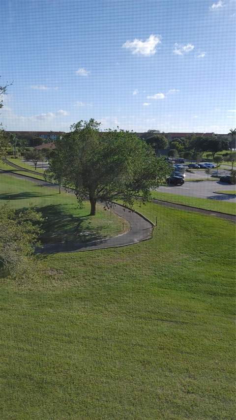 12900 SW 7th Court #410b, Pembroke Pines FL - photo 16 of 32