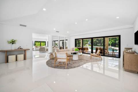 1648 Breakers West Boulevard, West Palm Beach FL - photo 9 of 64