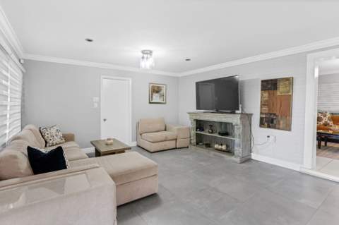 1701 NE 63rd Court, Fort Lauderdale FL - photo 10 of 34