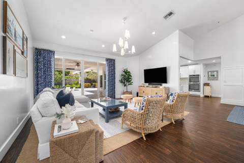 916 SW 37th Court, Boynton Beach FL - photo 9 of 62