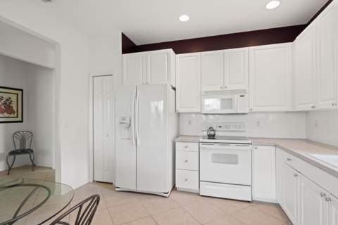 3716 NW Deer Oak Drive, Jensen Beach FL - photo 24 of 43