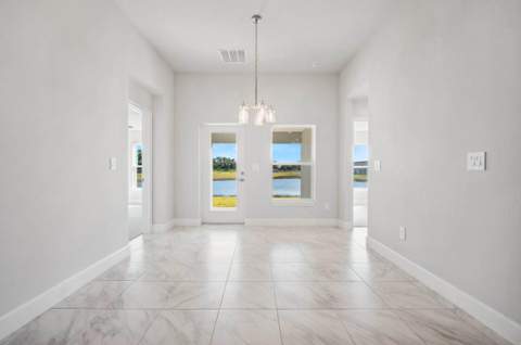 8605 Giovanni Avenue, Fort Pierce FL - photo 13 of 24