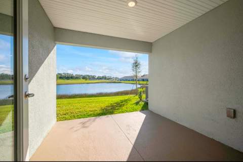 8605 Giovanni Avenue, Fort Pierce FL - photo 21 of 24