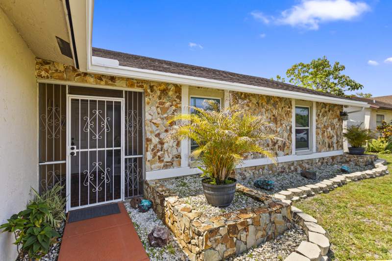 4 bedroom Single Family Residence at 8620 NW 48th Street, City Of Lauderhill Sec 1, Lauderhill — photo 3
