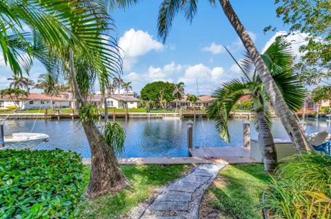 4310 S Ocean Boulevard #B, Highland Beach FL - photo 19 of 33