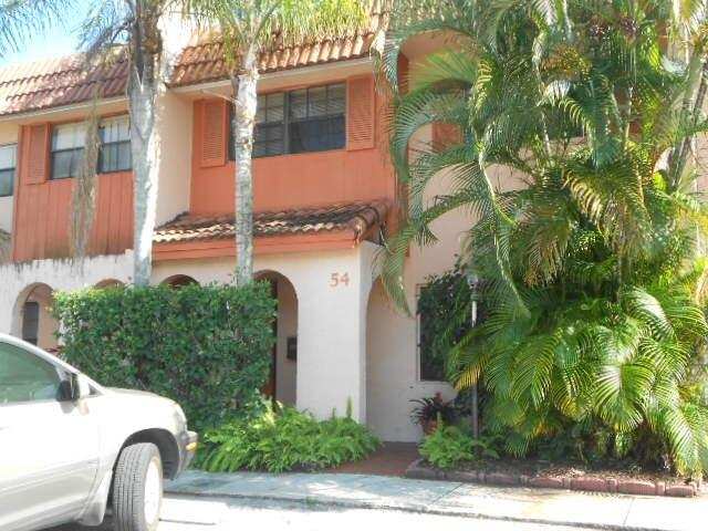 3 bedroom Townhouse at 54 Matador Lane, Valencia Village Condo Phase I, Davie — photo 1