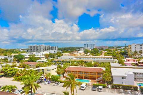 801 N Ocean Boulevard #803, Pompano Beach FL - photo 9 of 40