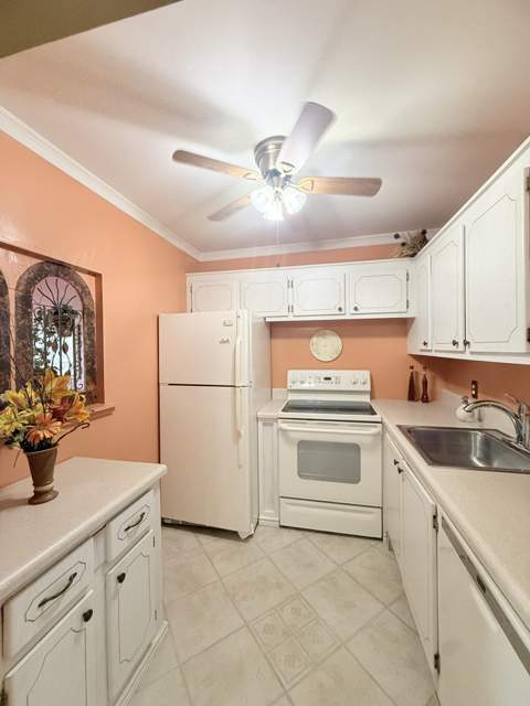 165 Tilford H #165, Deerfield Beach FL - photo 11 of 38