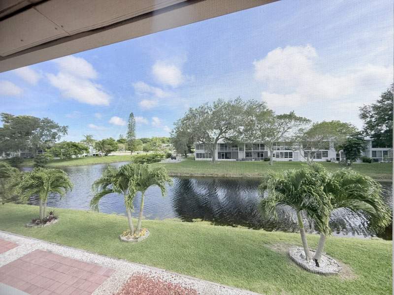 1 bedroom Condominium at 165 Tilford H #165, Tilford H Condo, Deerfield Beach — photo 2
