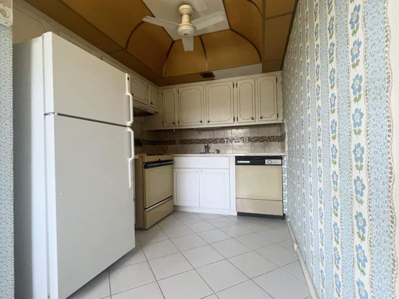2 bedroom Condominium at 392 Grantham F #392, Grantham F Condo, Deerfield Beach — photo 2