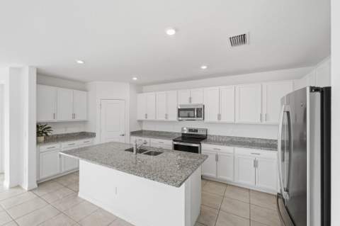 4633 SW Savona Boulevard, Port St. Lucie FL - photo 8 of 55
