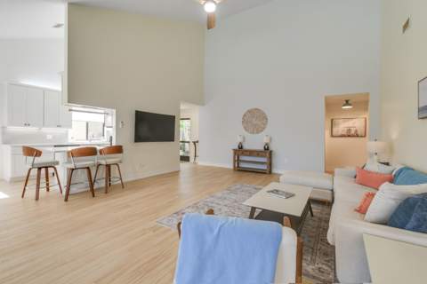 137 Harbourside Circle, Jupiter FL - photo 6 of 40