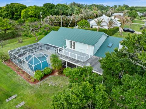 2415 NW Cove View, Stuart FL - photo 9 of 54