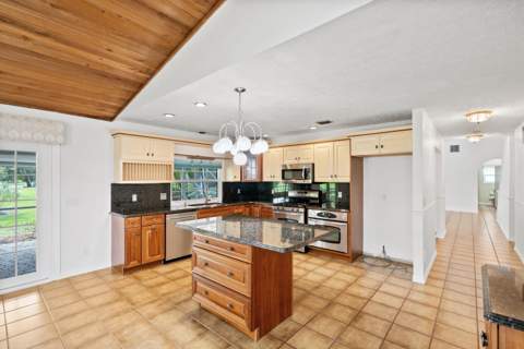 2415 NW Cove View, Stuart FL - photo 18 of 54