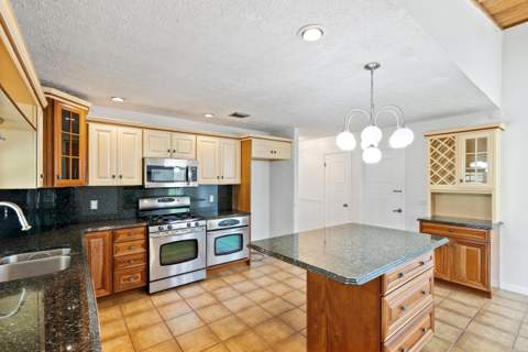 2415 NW Cove View, Stuart FL - photo 19 of 54