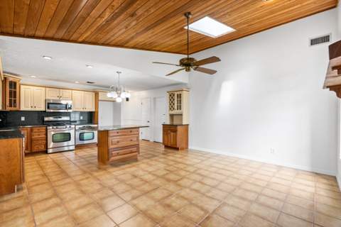 2415 NW Cove View, Stuart FL - photo 23 of 54