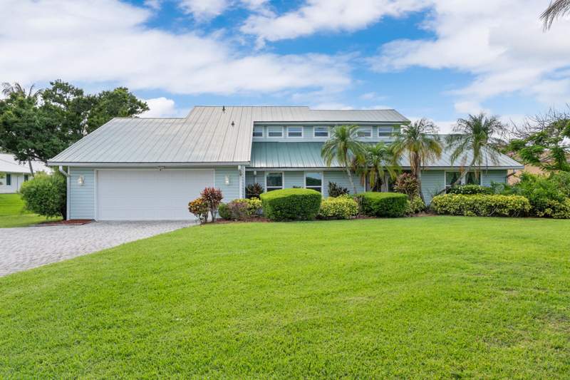 4 bedroom Single Family Residence at 2415 NW Cove View, Beau Rivage, Stuart — photo 2