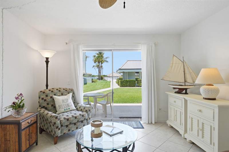 2 bedroom Condominium at 1300 Seaway Drive #C1, La Entrada Del Mar Condominium, Hutchinson Island — photo 3