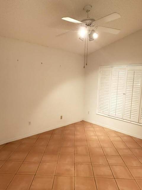 606 NW San Remo Circle, Port St. Lucie FL - photo 13 of 17